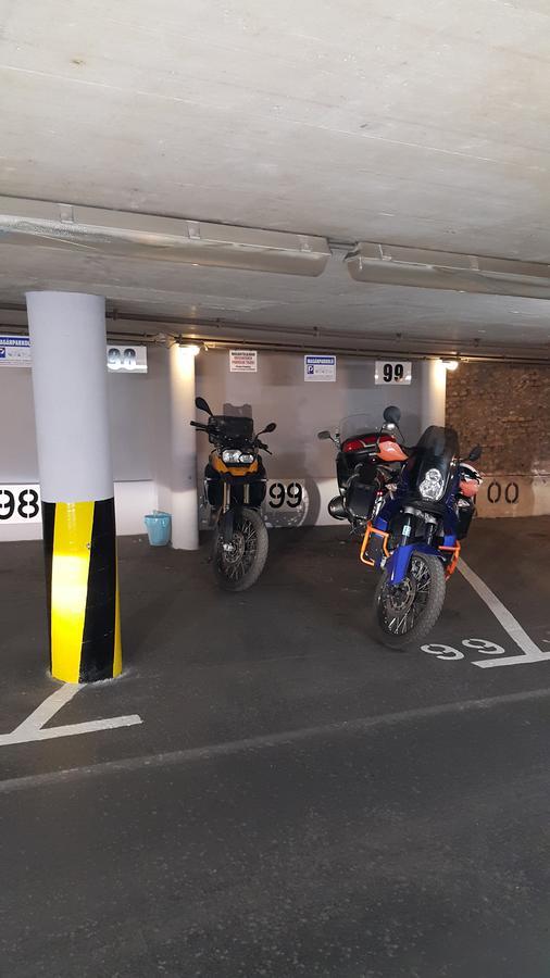 Apartment In The Center Of Budapest -Free Garage Parking Kültér fotó